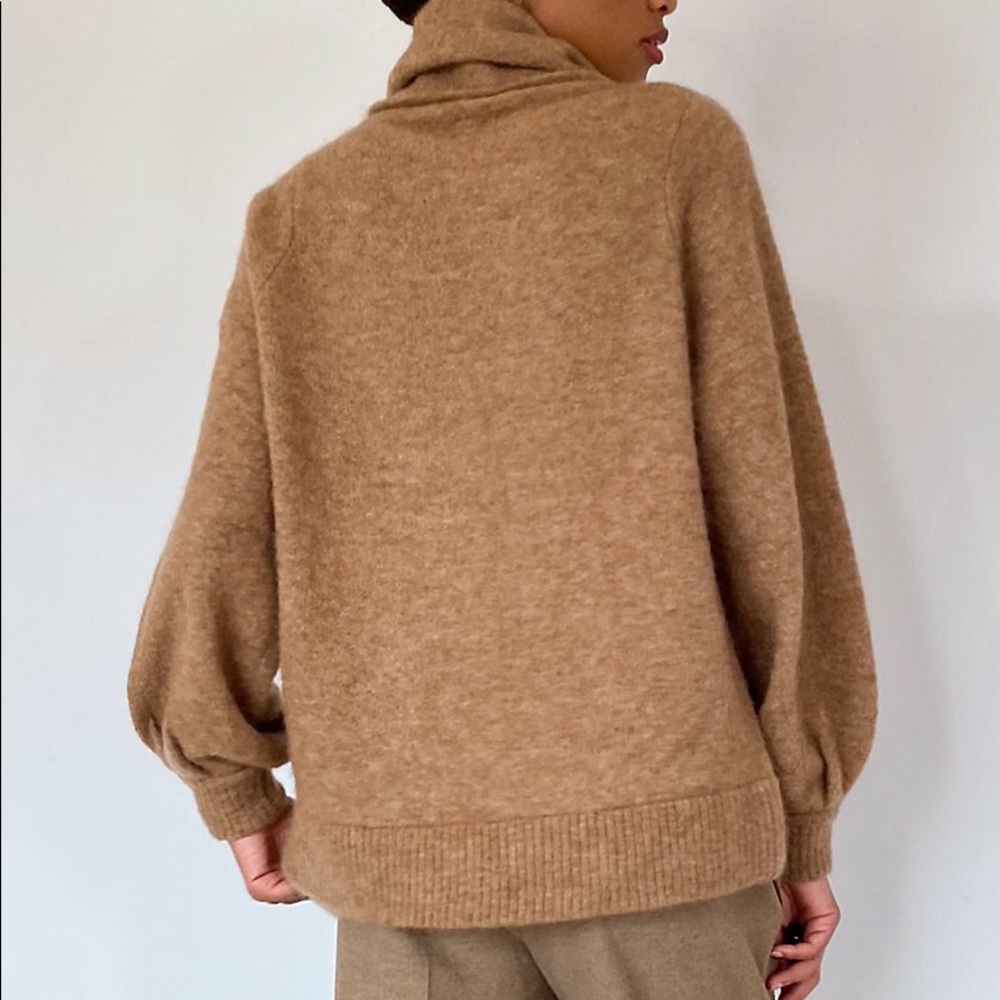 The Group by Babaton Adichie Sweater - Picture 6 of 11